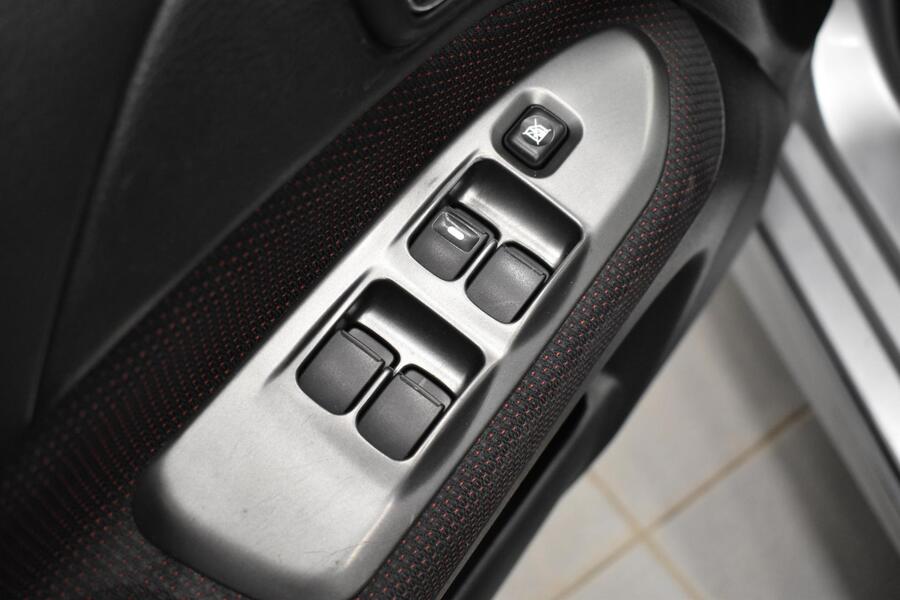 Mitsubishi Lancer vaihtoauto