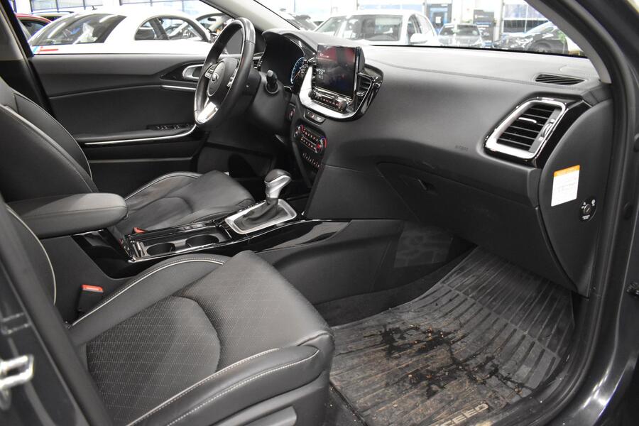 Kia XCeed vaihtoauto