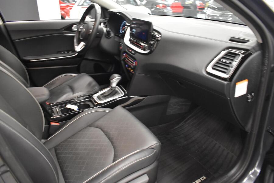 Kia XCeed vaihtoauto