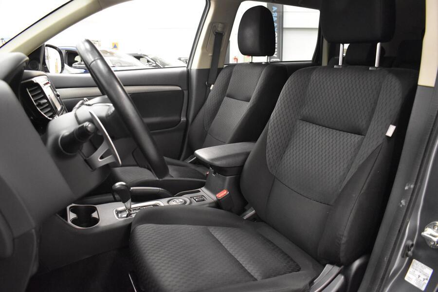 Mitsubishi Outlander vaihtoauto