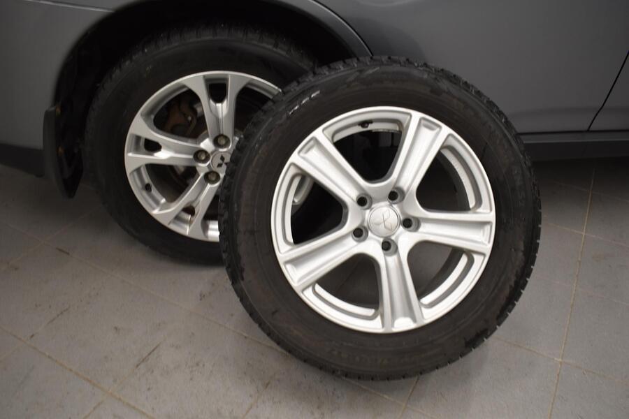 Mitsubishi Outlander vaihtoauto