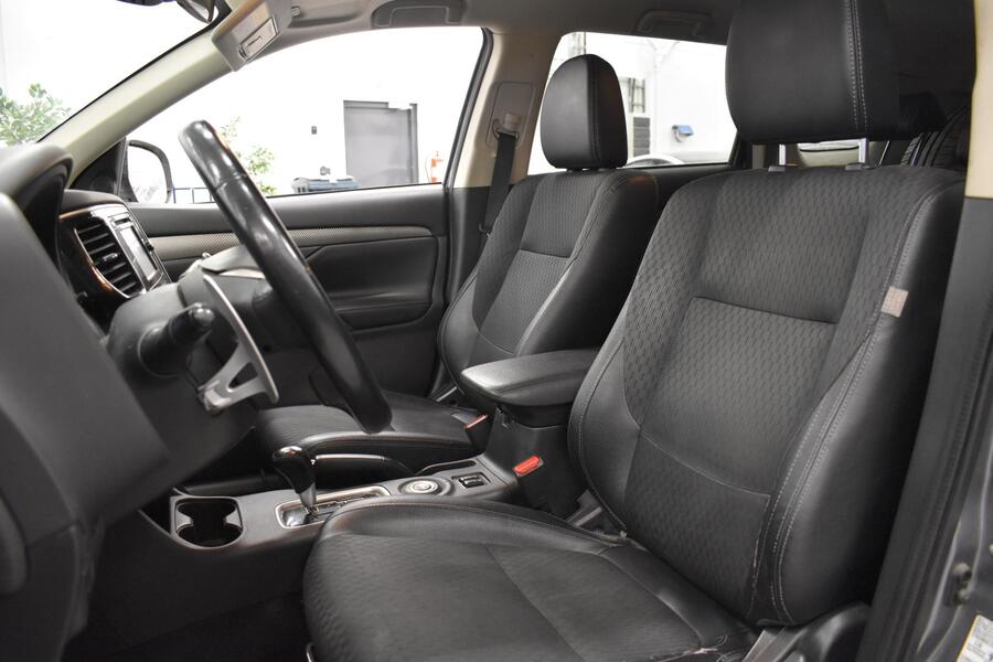 Mitsubishi Outlander vaihtoauto