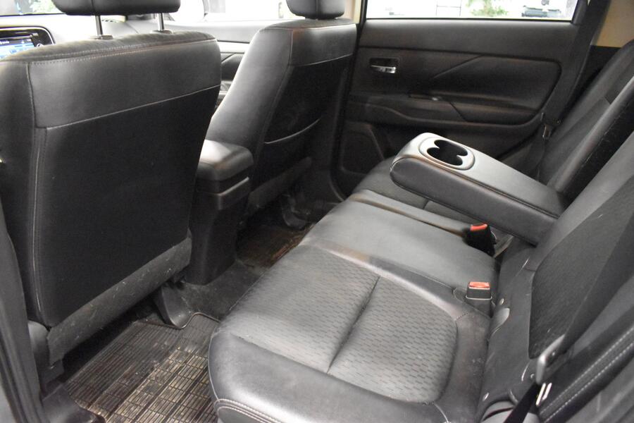 Mitsubishi Outlander vaihtoauto