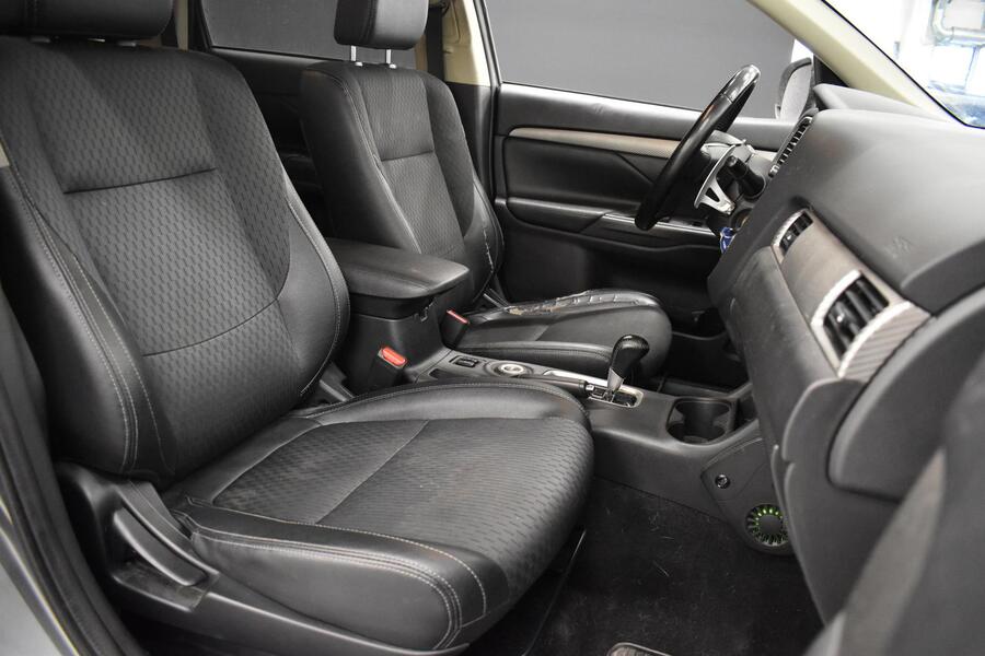 Mitsubishi Outlander vaihtoauto