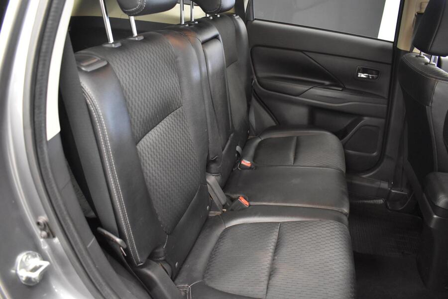 Mitsubishi Outlander vaihtoauto