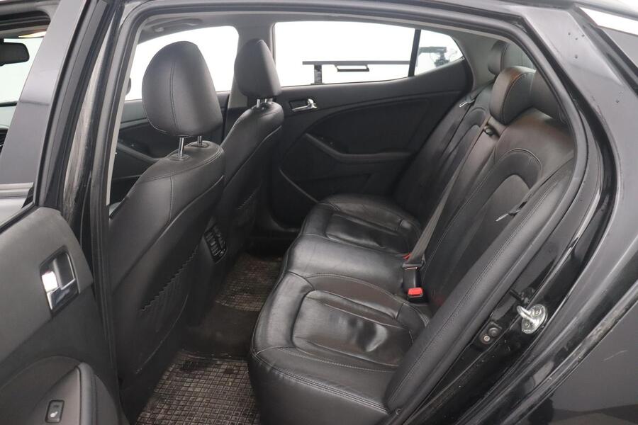 Kia Optima vaihtoauto