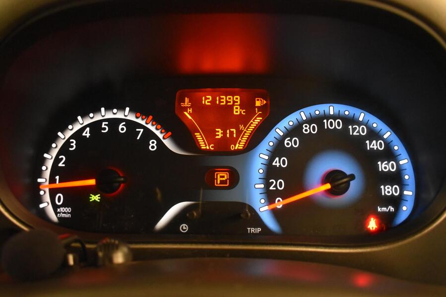 Nissan Cube vaihtoauto