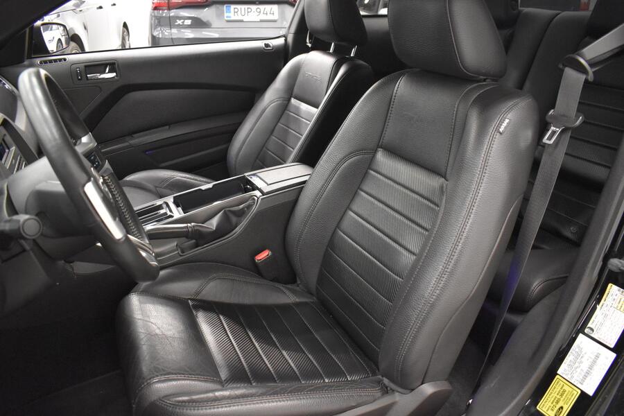 Ford USA Mustang vaihtoauto