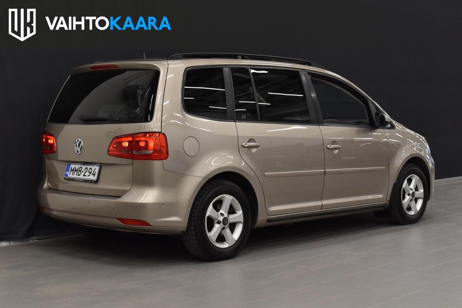 Volkswagen Touran vaihtoauto