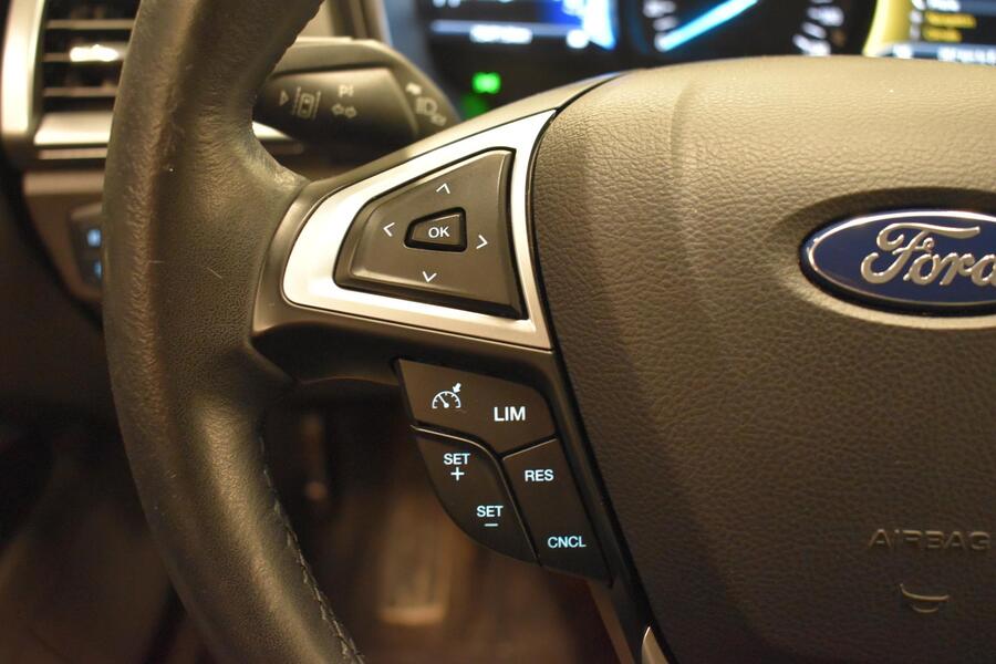 Ford Mondeo vaihtoauto