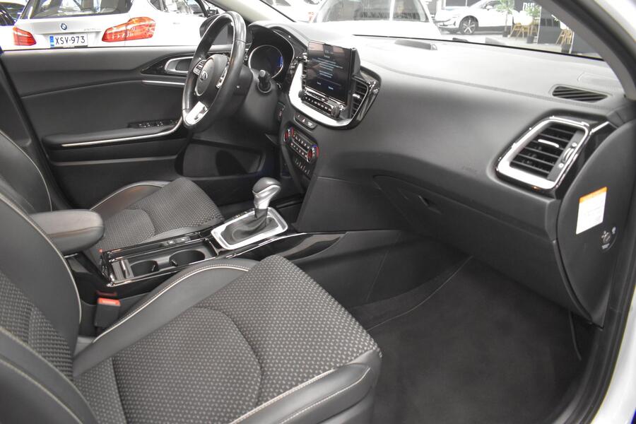 Kia XCeed vaihtoauto