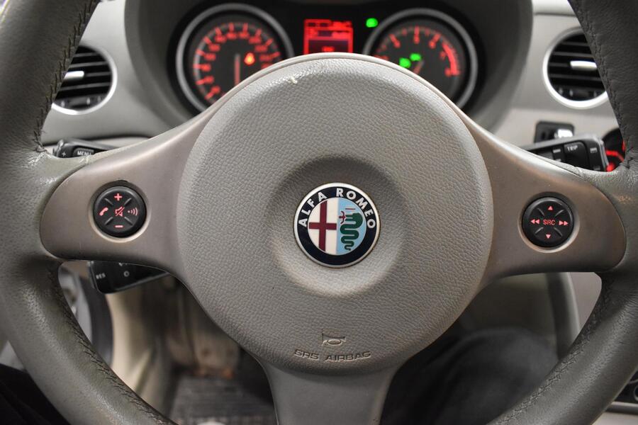 Alfa Romeo 159 vaihtoauto