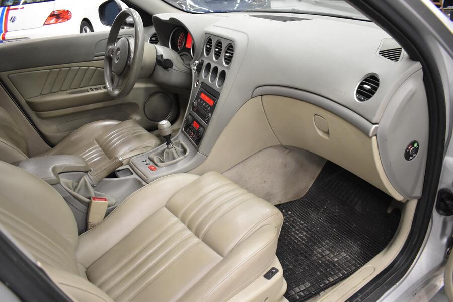 Alfa Romeo 159 vaihtoauto