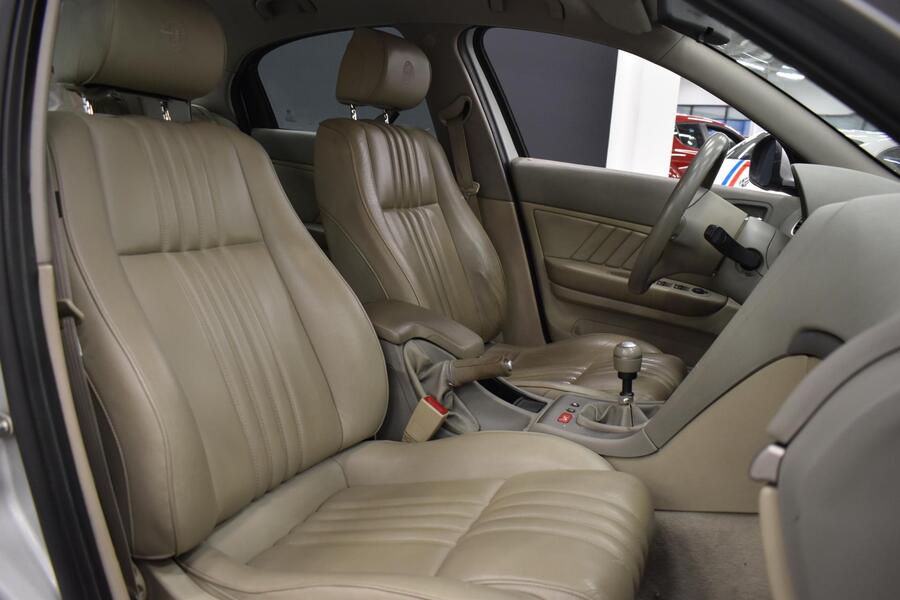 Alfa Romeo 159 vaihtoauto