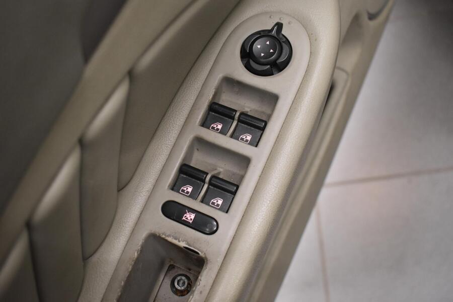 Alfa Romeo 159 vaihtoauto