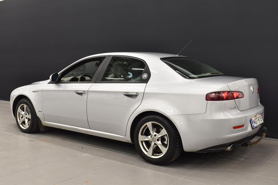 Alfa Romeo 159 vaihtoauto