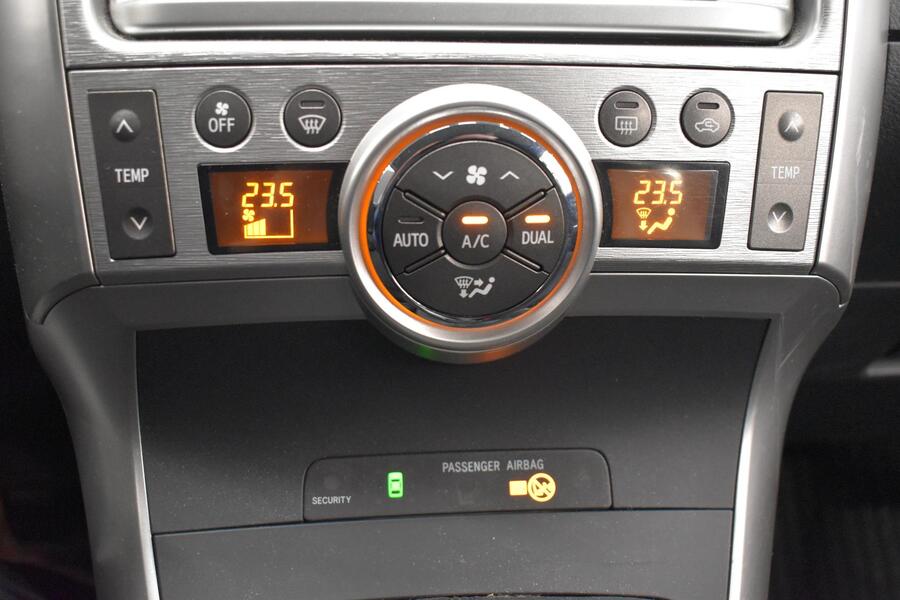 Toyota Verso vaihtoauto