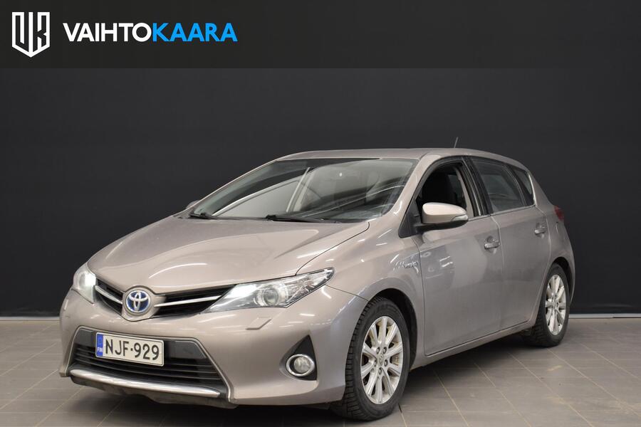 Toyota Auris vaihtoauto