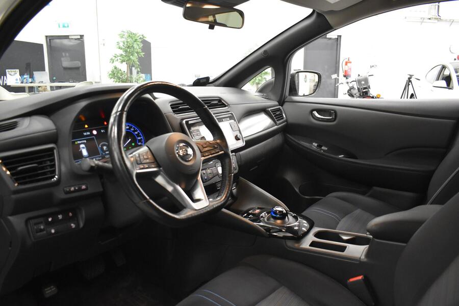 Nissan Leaf vaihtoauto