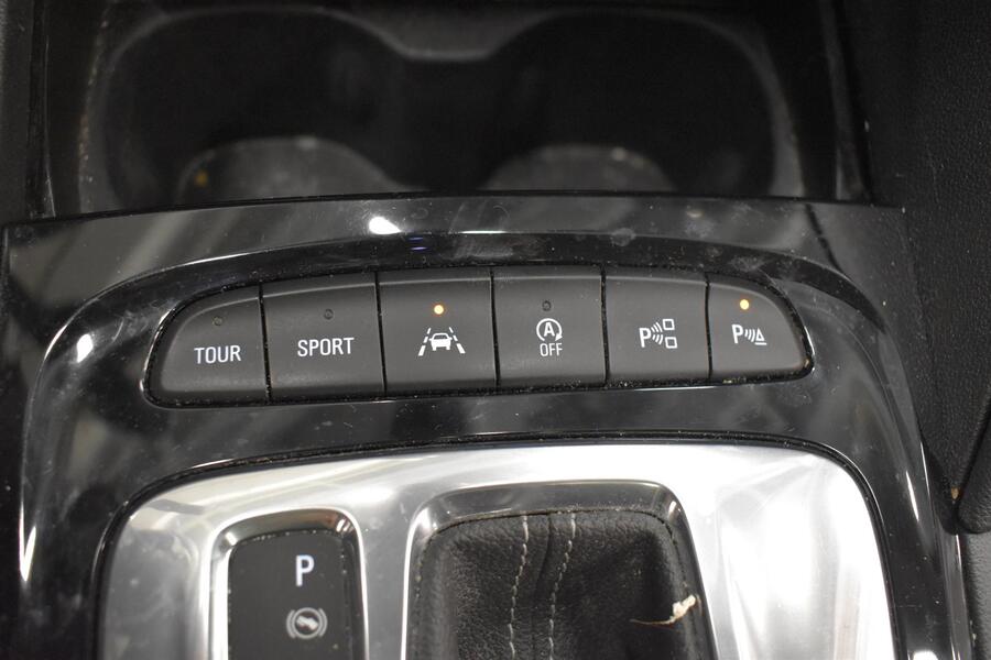 Opel Insignia vaihtoauto