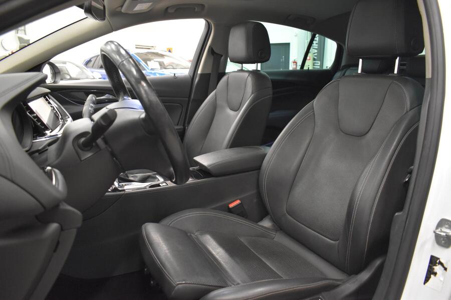 Opel Insignia vaihtoauto