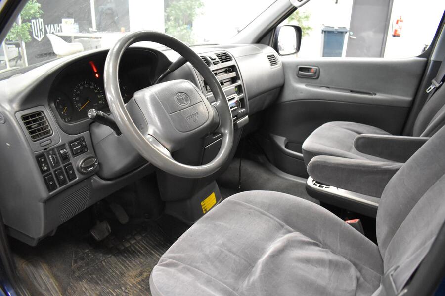 Toyota Hiace vaihtoauto