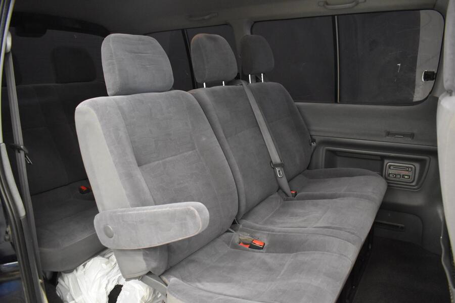 Toyota Hiace vaihtoauto