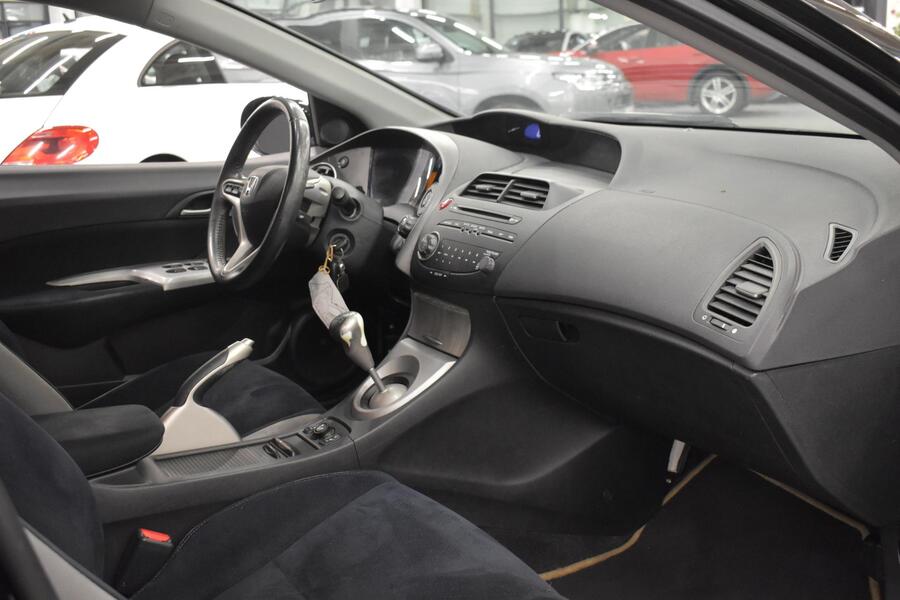 Honda Civic vaihtoauto