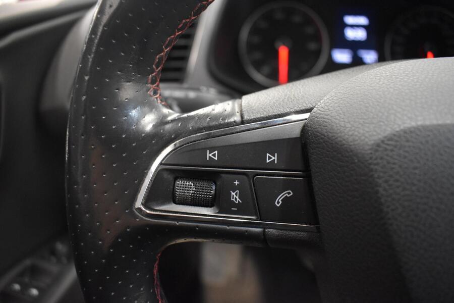 SEAT Leon ST vaihtoauto