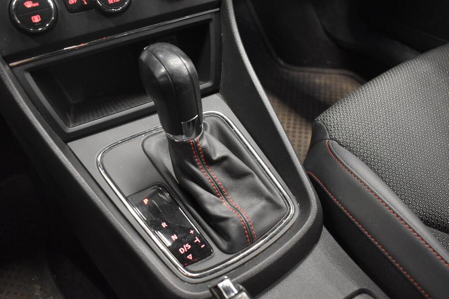 SEAT Leon ST vaihtoauto