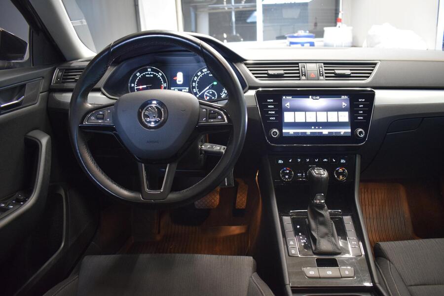 Skoda Superb vaihtoauto