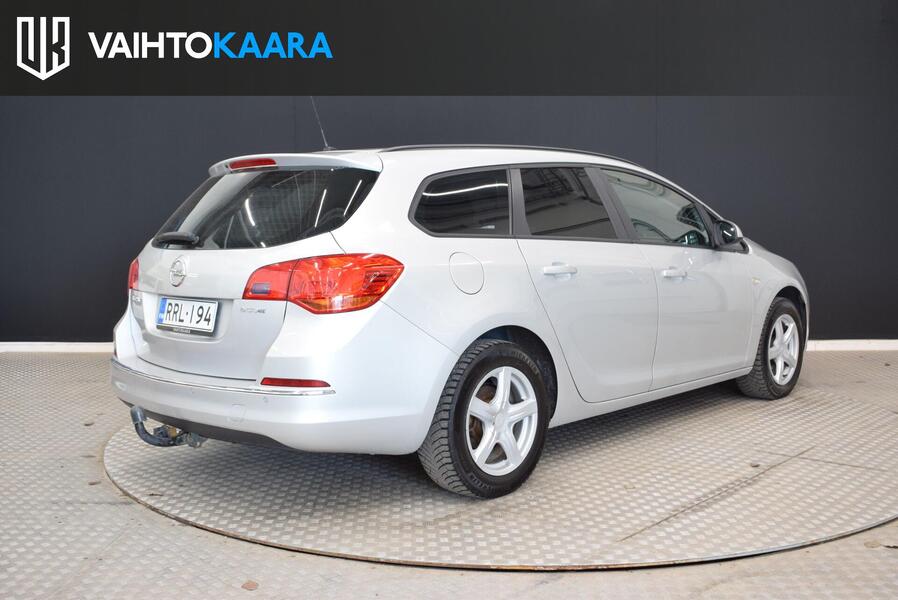 Opel Astra vaihtoauto