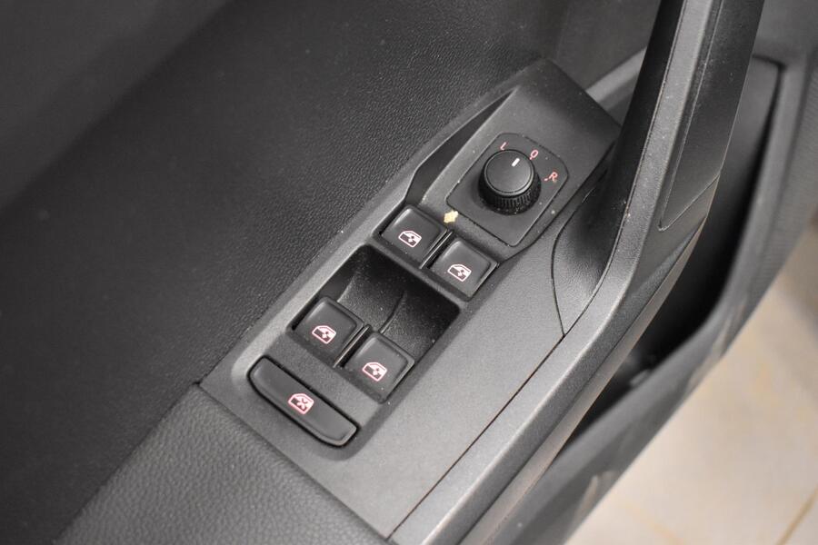 SEAT Ibiza vaihtoauto