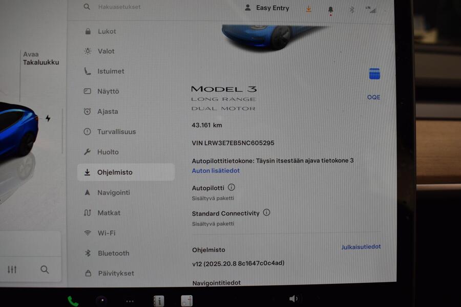 Tesla Model 3 vaihtoauto