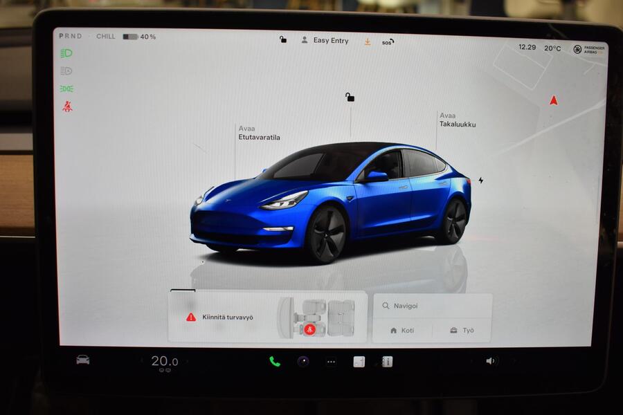 Tesla Model 3 vaihtoauto