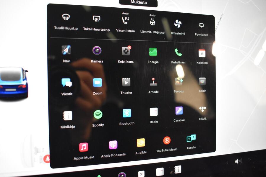 Tesla Model 3 vaihtoauto