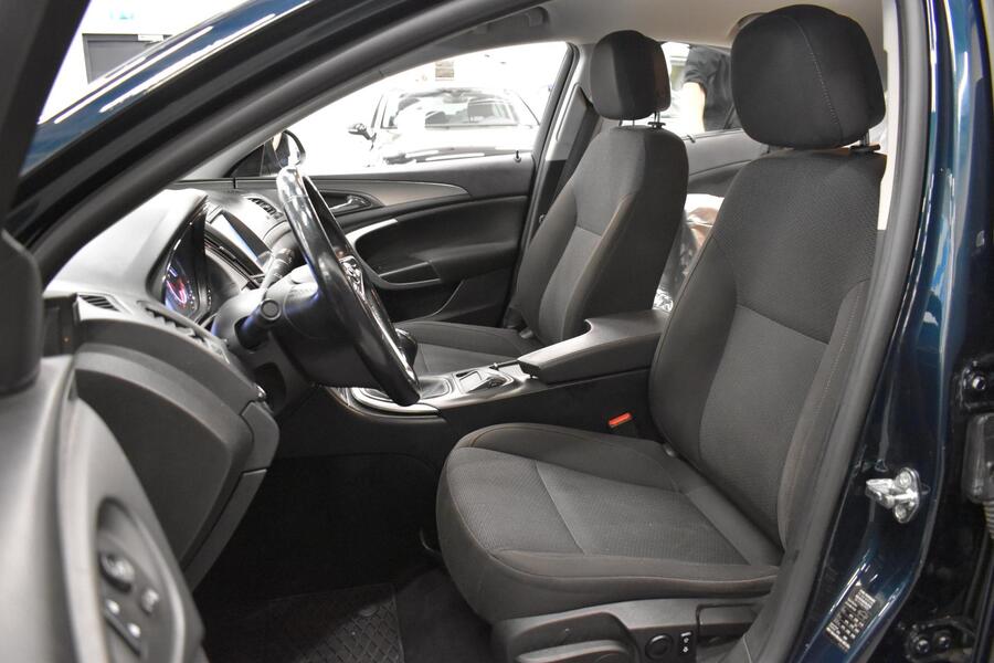 Opel Insignia vaihtoauto