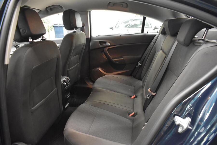 Opel Insignia vaihtoauto