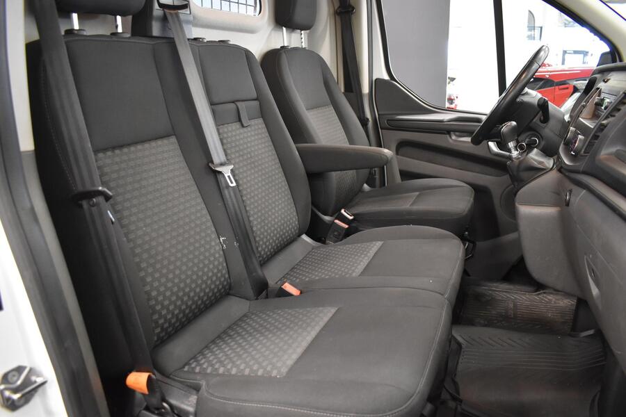 Ford Transit Custom vaihtoauto
