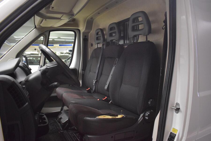 Peugeot Boxer vaihtoauto