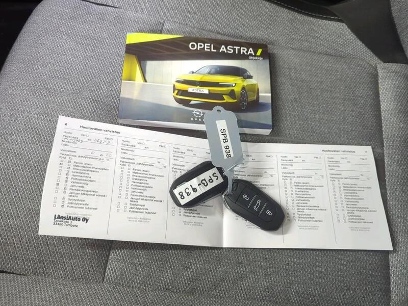 Opel Astra vaihtoauto