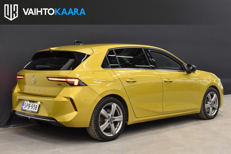 Opel Astra vaihtoauto