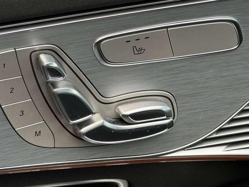 Mercedes-Benz EQC vaihtoauto