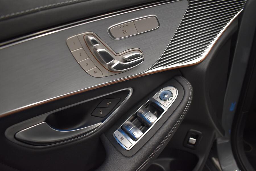 Mercedes-Benz EQC vaihtoauto