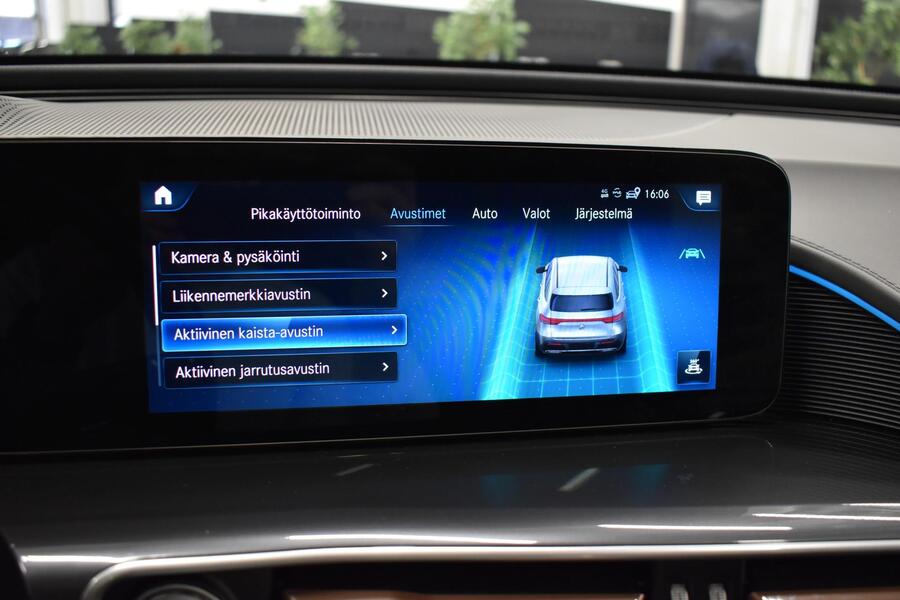 Mercedes-Benz EQC vaihtoauto