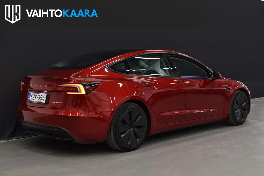Tesla Model 3 vaihtoauto