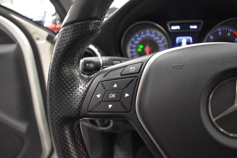 Mercedes-Benz GLA vaihtoauto