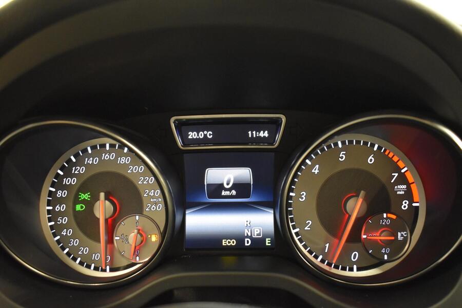 Mercedes-Benz GLA vaihtoauto