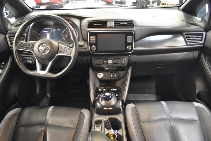 Nissan Leaf vaihtoauto
