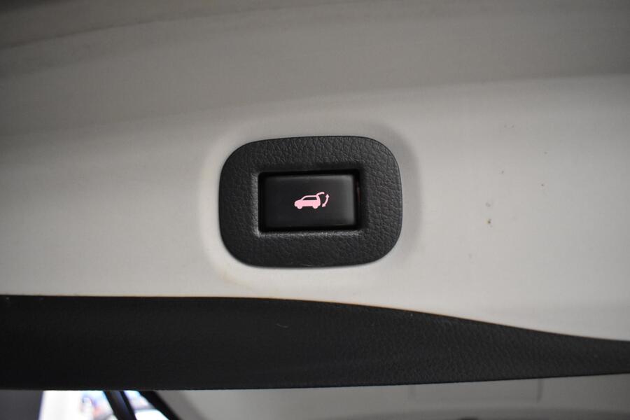 Nissan X-Trail vaihtoauto